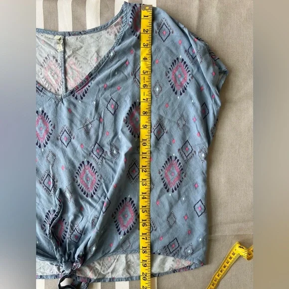 4/$20 🦋 Vintage Y2K 90s Mud Tie Front Crop Top Blouse XL - Picture 7 of 8